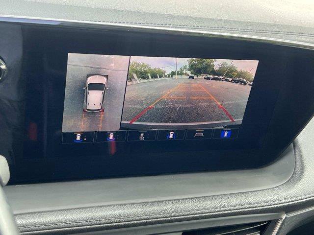 Certified 2024 Buick Encore GX Preferred w/ Advanced Technology Package FWD image 22