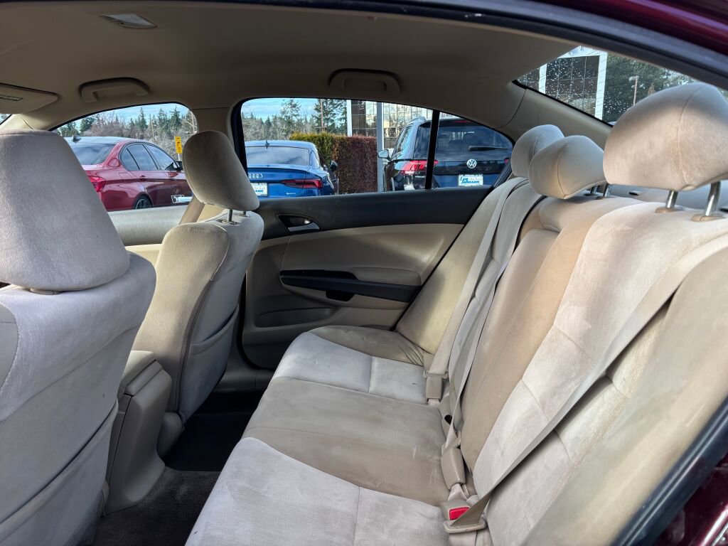 Used 2010 Honda Accord LX-P image 12