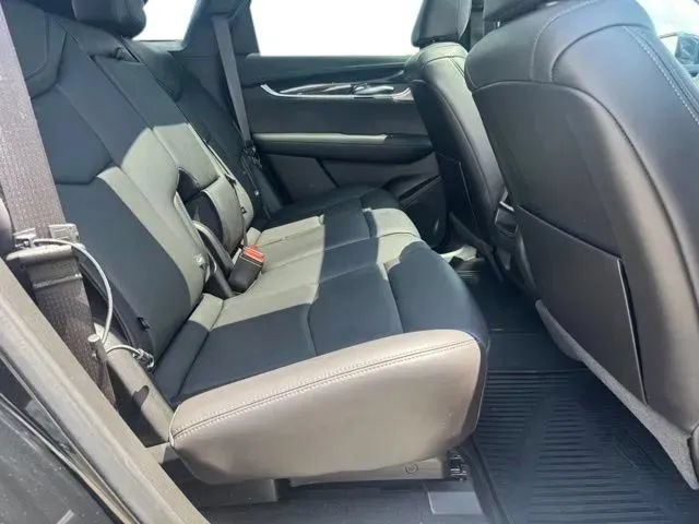 Used 2021 Cadillac XT5 Premium Luxury AWD/4WD image 17