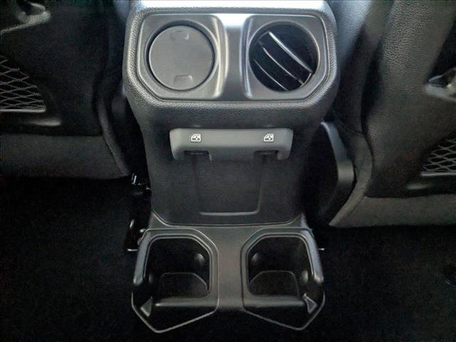 New 2025 Jeep Gladiator Sport image 15