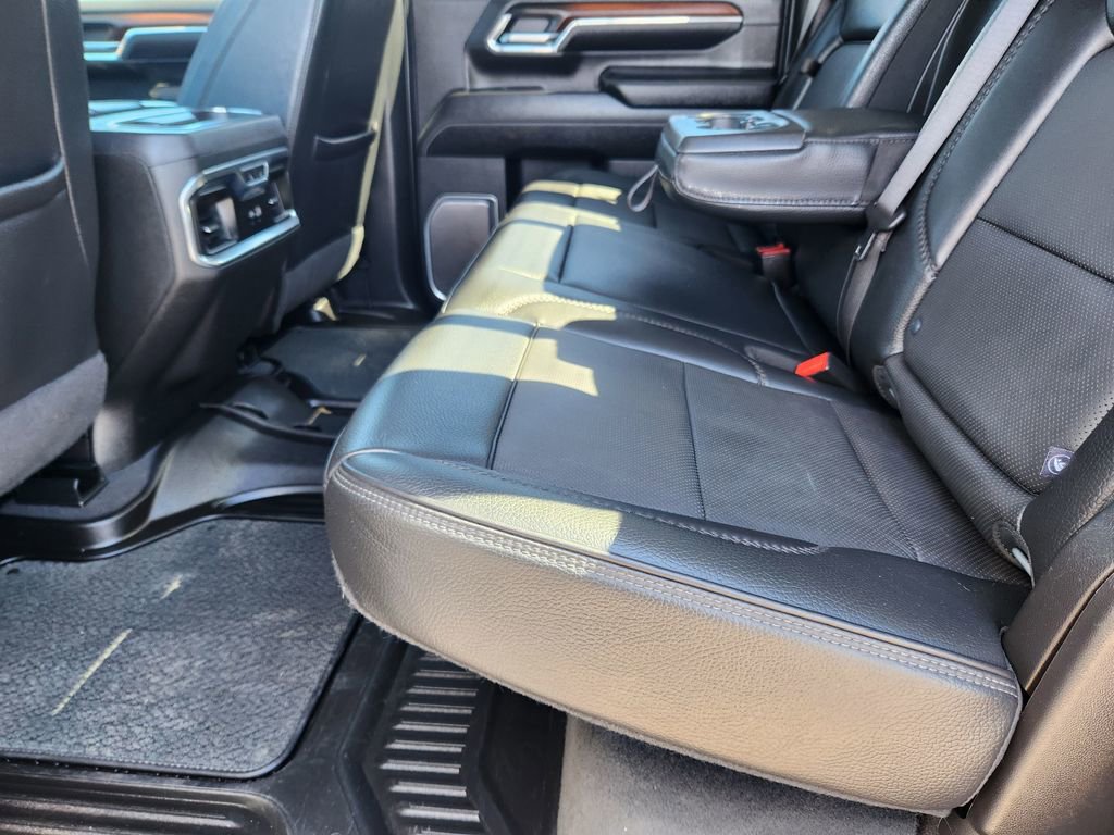 Certified 2024 GMC Sierra 3500 Denali w/ Denali Reserve Package image 15