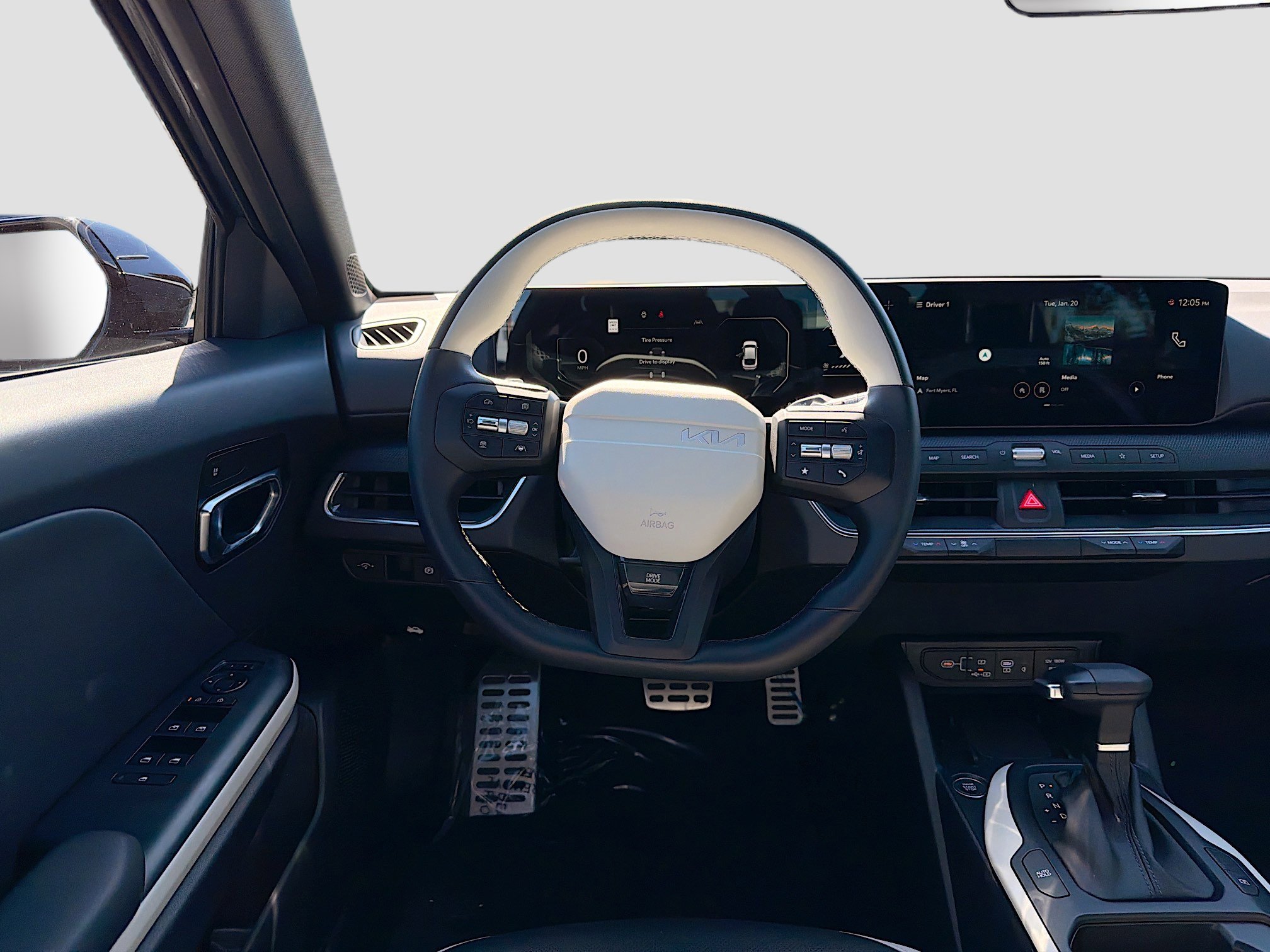 Used 2025 Kia K4 GT-Line Turbo image 17