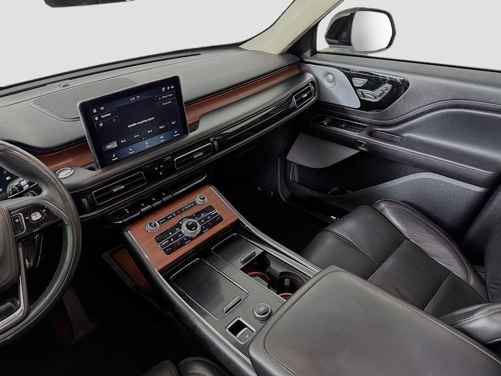 Used 2021 Lincoln Aviator Reserve w/ Equipment Group 201A AWD/4WD image 28