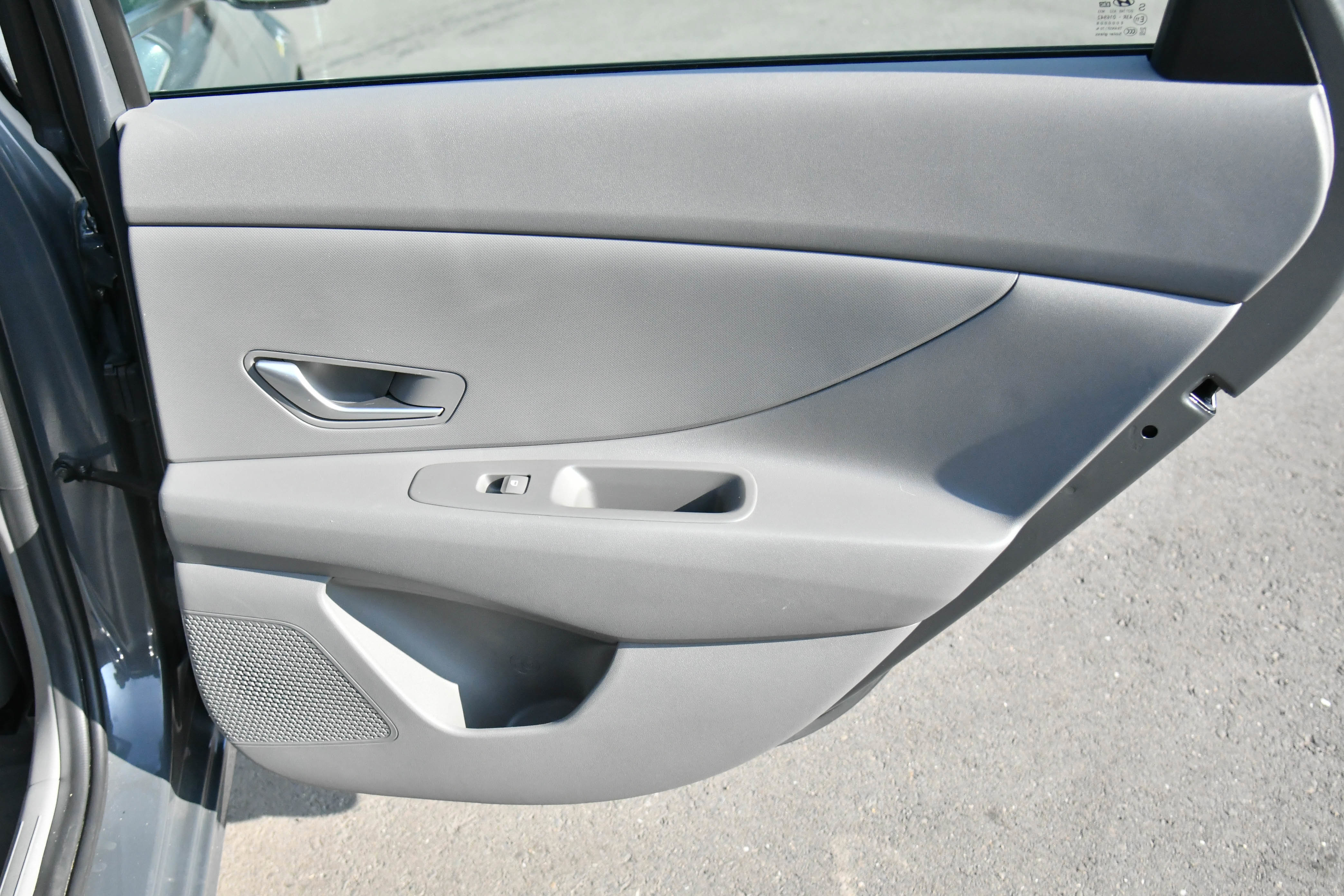 Used 2024 Hyundai Elantra SEL image 39