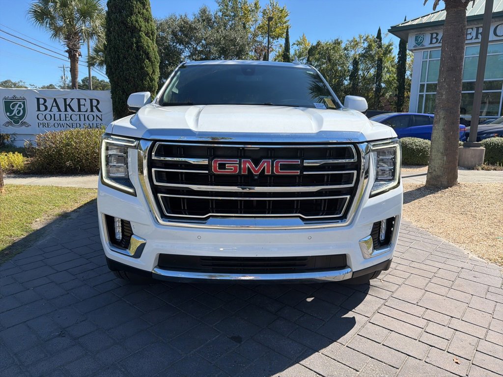 Used 2021 GMC Yukon XL SLT w/ SLT Luxury Package image 3
