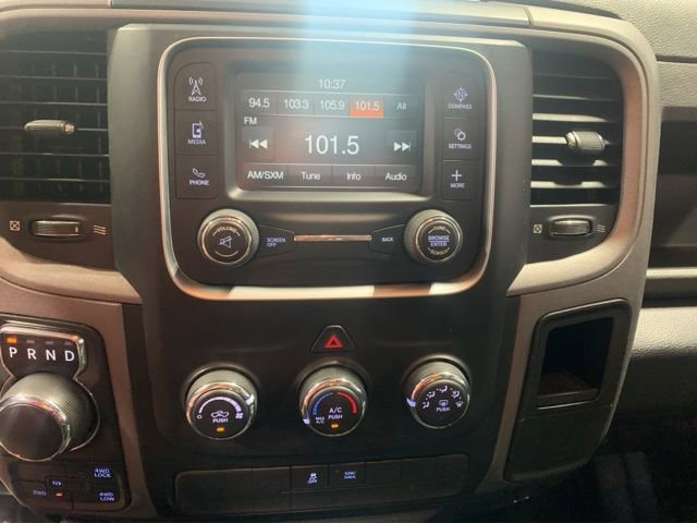Used 2017 RAM 1500 Express AWD/4WD image 16