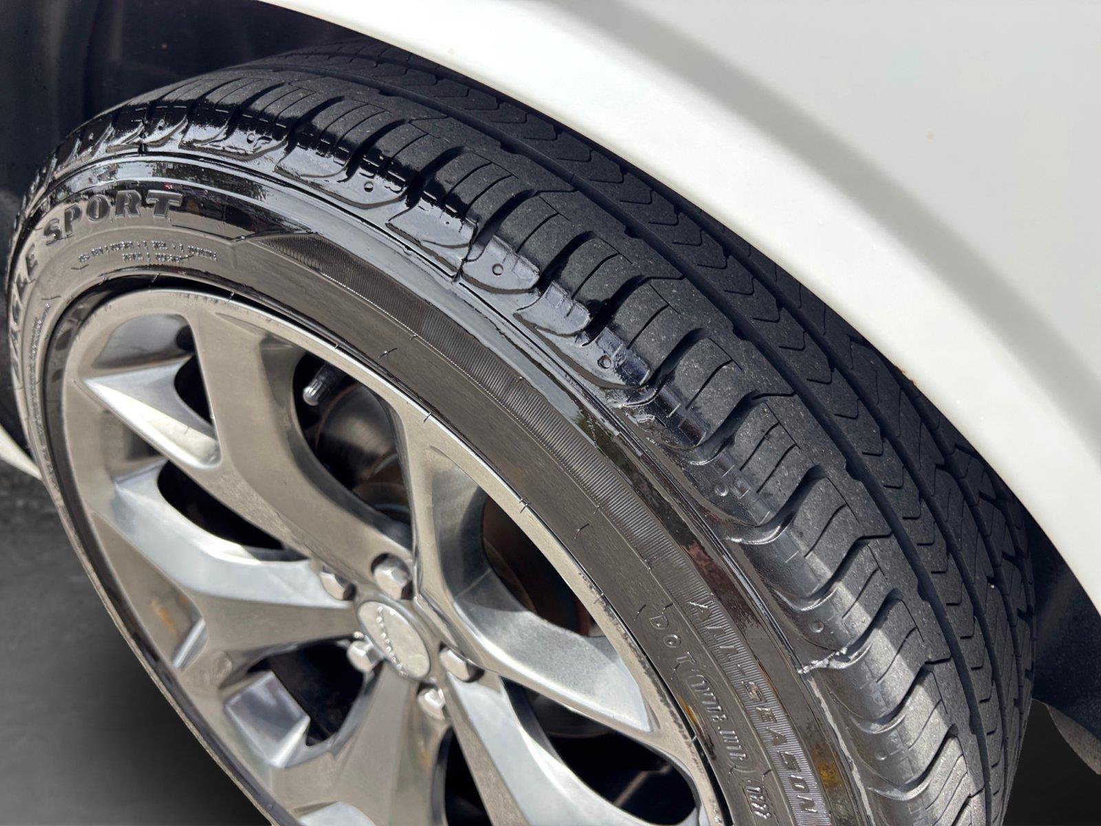 Used 2015 Dodge Challenger R/T Plus RWD image 54