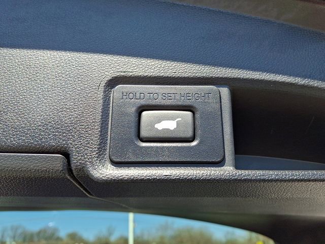 Certified 2025 Acura RDX w/ Technology Package image 32