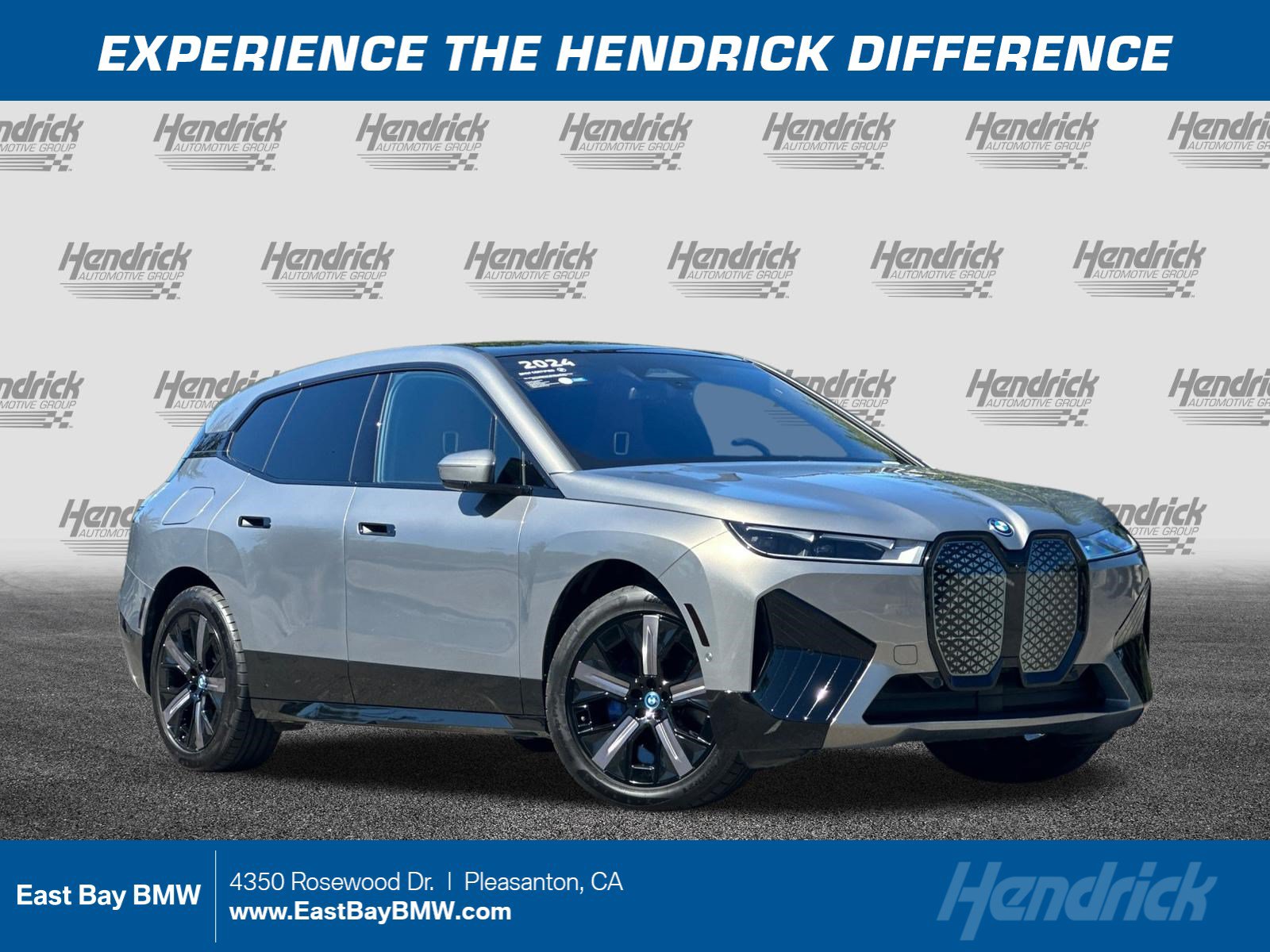 Used 2024 BMW iX xDrive50 w/ Sport Package AWD/4WD image 1