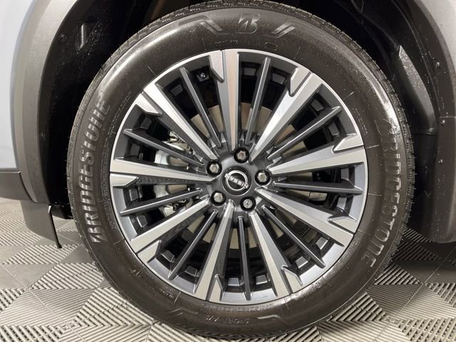 New 2026 Nissan Pathfinder Platinum w/ Accent Package image 13