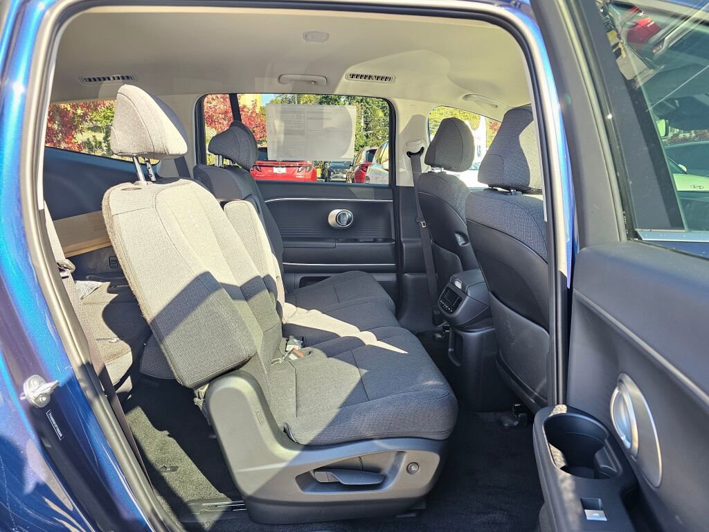 New 2026 Hyundai Ioniq 9 S image 12