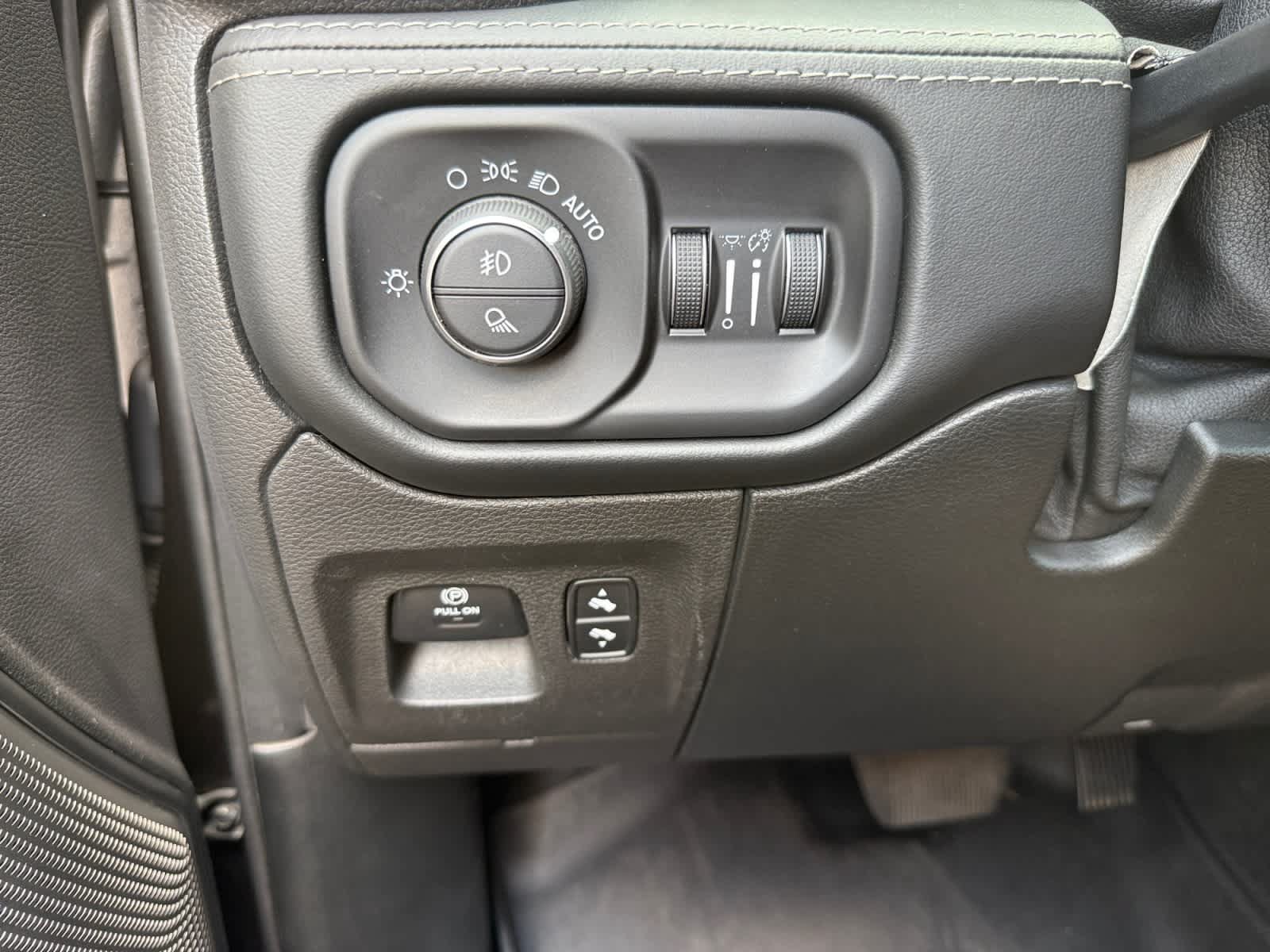 Used 2019 RAM 1500 Limited AWD/4WD image 26