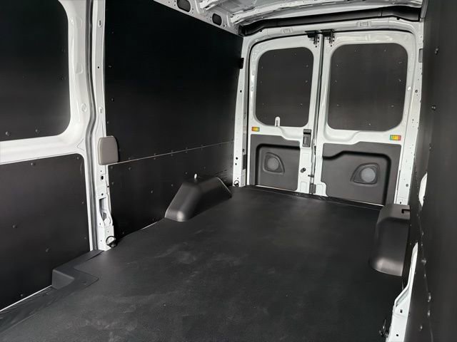 New 2026 Ford Transit 250 148 Medium Roof w/ Load Area Protection Package image 9