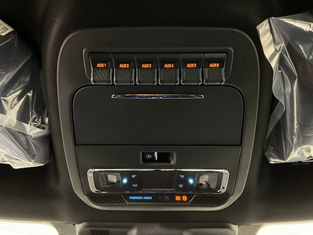New 2026 Ford F250 Lariat w/ Chrome Package image 21