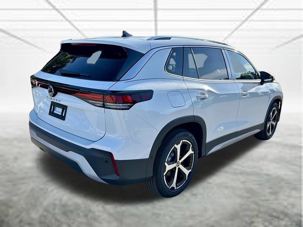 New 2026 Volkswagen Tiguan SE FWD image 5