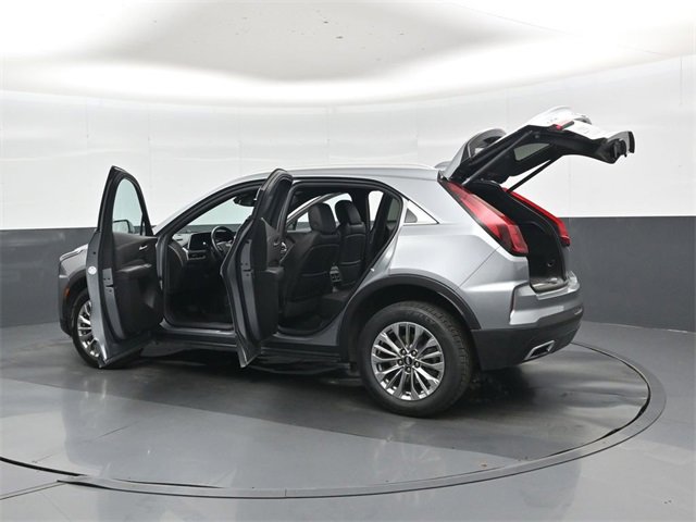 Used 2024 Cadillac XT4 Premium Luxury image 47