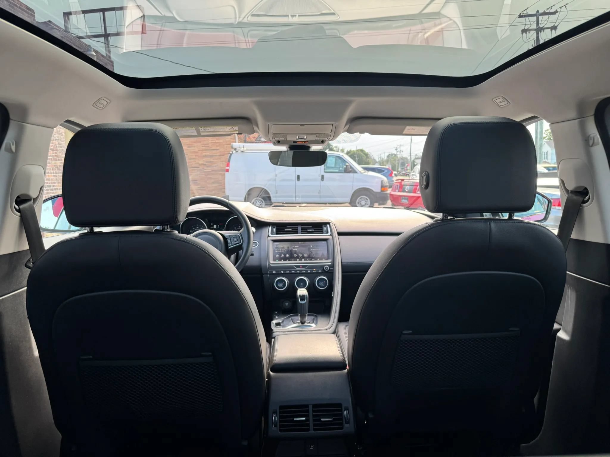 Used 2020 Jaguar E-PACE SE AWD/4WD image 37