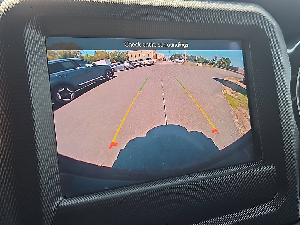 Used 2022 Jeep Wrangler Unlimited Sport AWD/4WD image 9