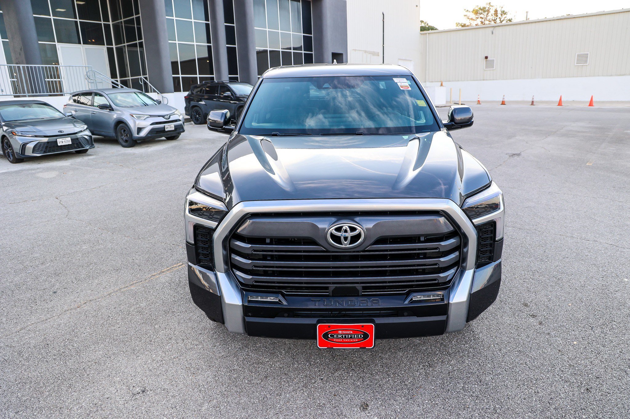 Certified 2026 Toyota Tundra Limited w/ Power Package AWD/4WD image 4