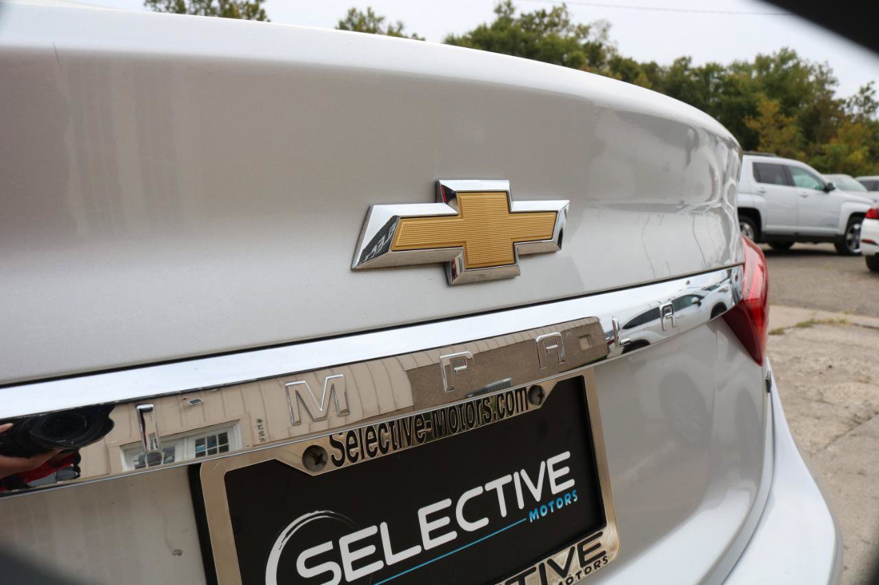 Used 2014 Chevrolet Impala LTZ FWD image 14