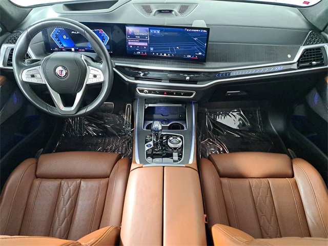 Used 2025 BMW ALPINA XB7 image 19