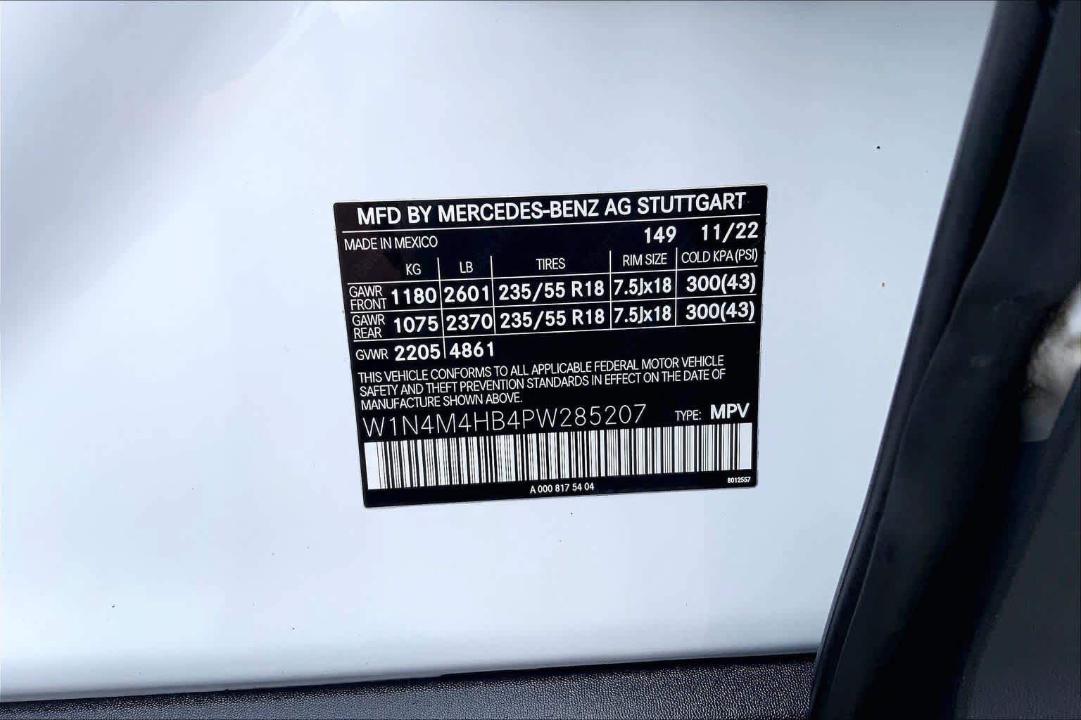 Used 2023 Mercedes-Benz GLB 250 4MATIC image 33