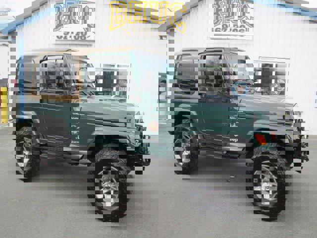 Used 2000 Jeep Wrangler Sahara image 1