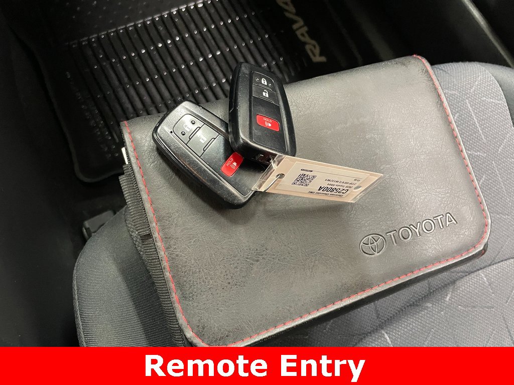Used 2020 Toyota RAV4 XLE w/ All Weather Liner Package image 6