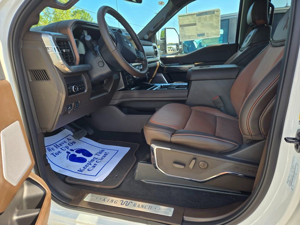 New 2026 Ford F350 King Ranch w/ Chrome Package image 7