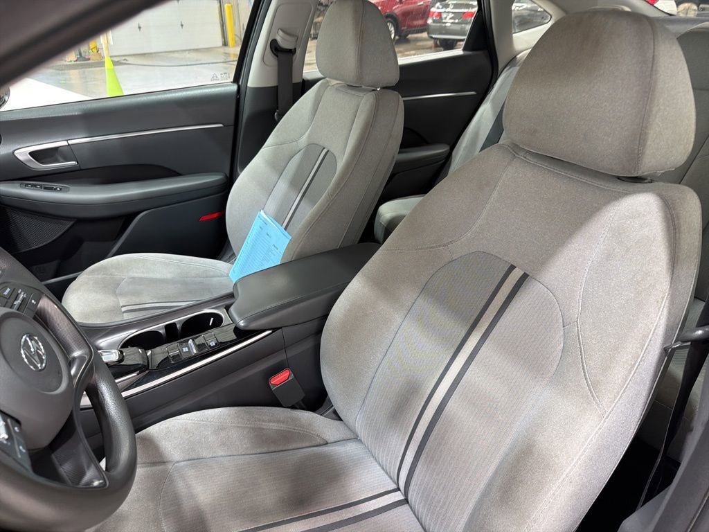 Used 2022 Hyundai Sonata SE image 23
