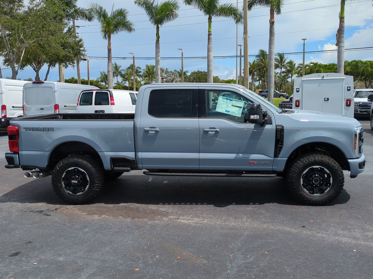 New 2026 Ford F250 4x4 Crew Cab Super Duty image 3