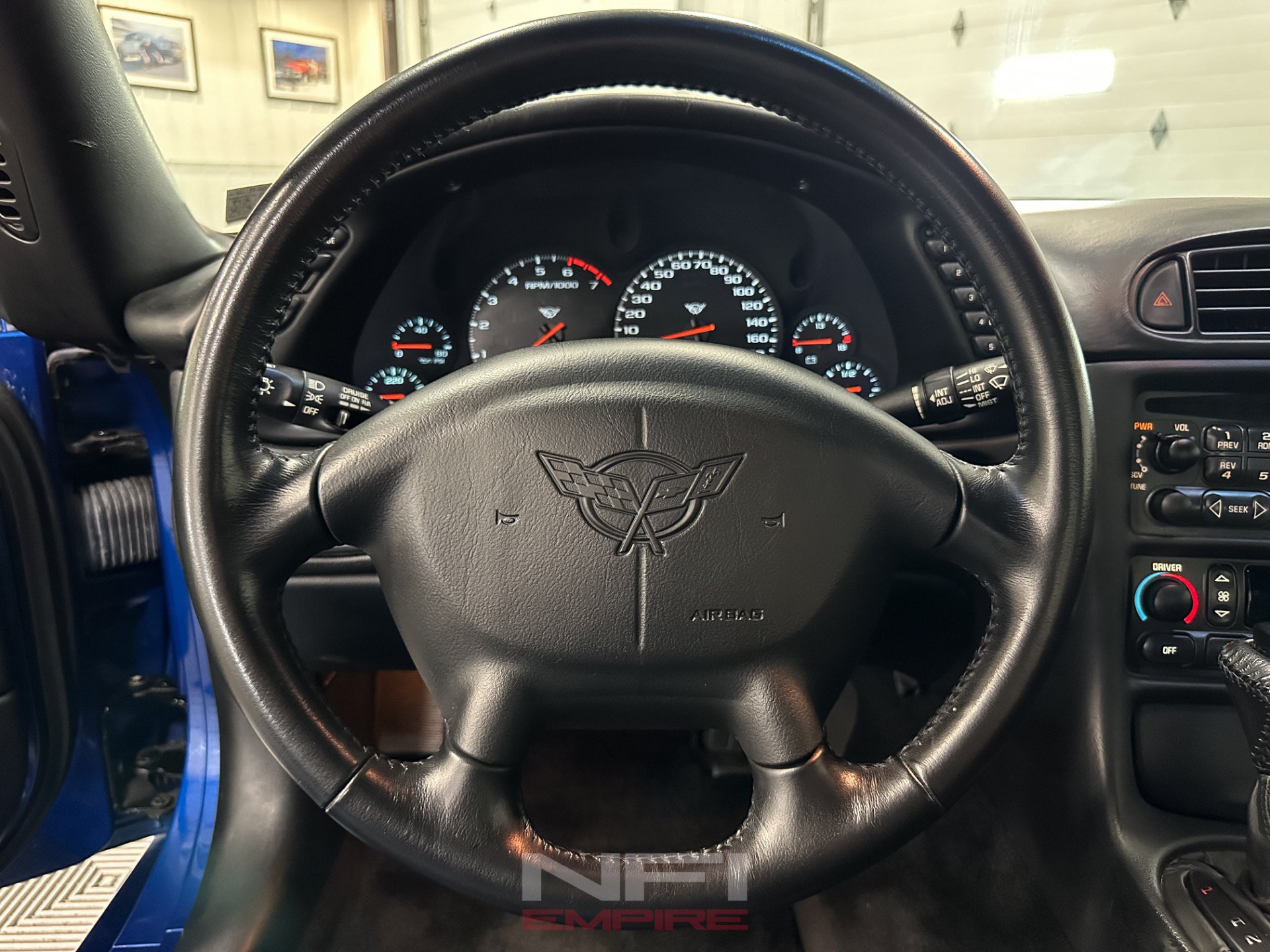 Used 2002 Chevrolet Corvette Coupe w/ Preferred Equipment Group2 RWD image 25