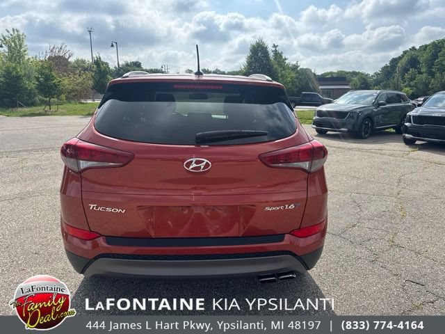 Used 2016 Hyundai Tucson Sport FWD image 4
