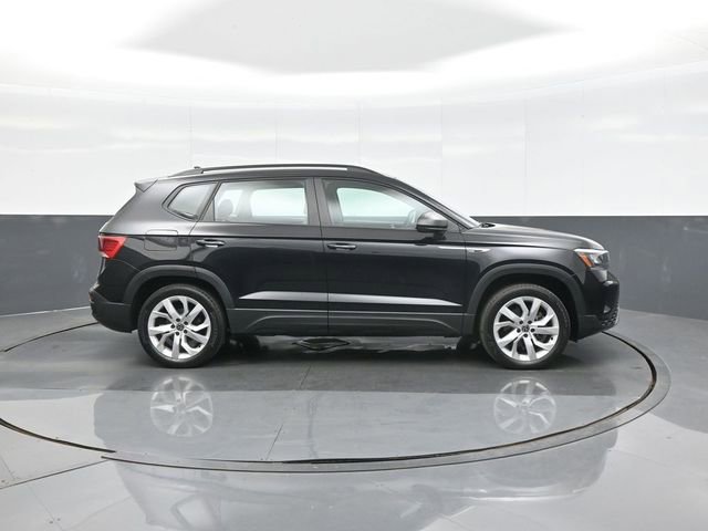 Used 2023 Volkswagen Taos S w/ Driver Assistance Package image 8
