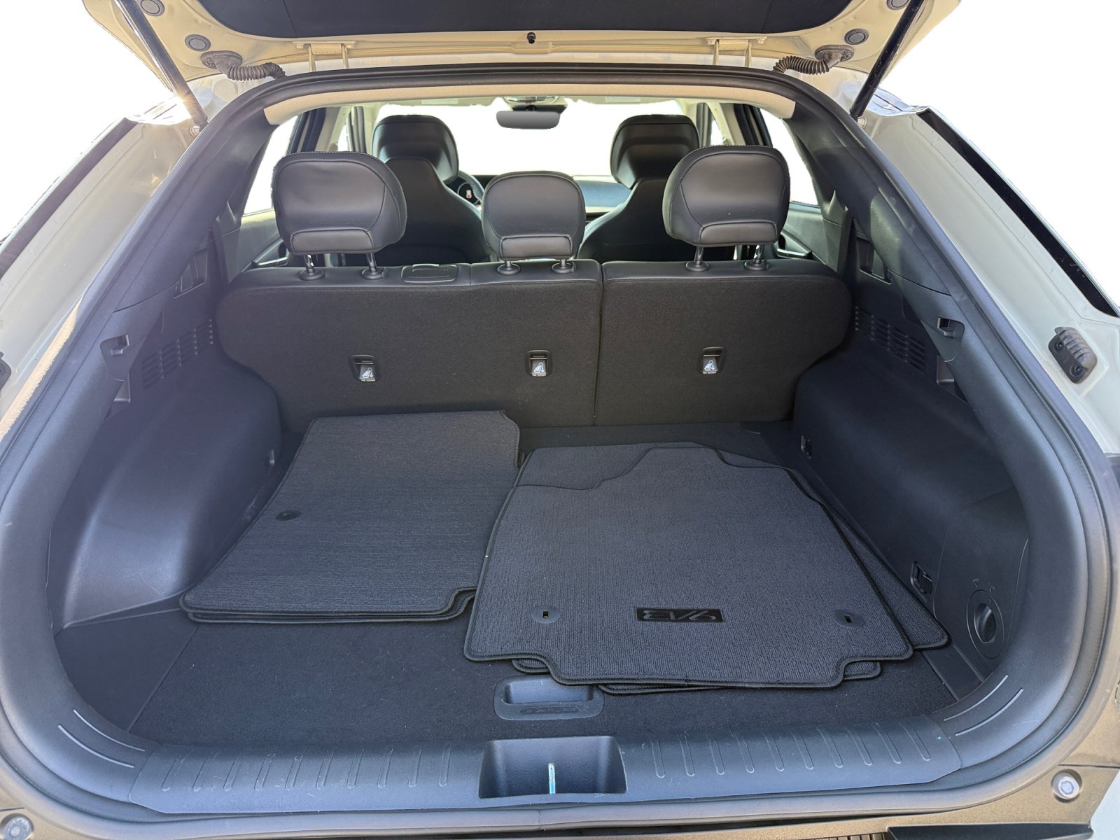 Used 2024 Kia EV6 Light RWD image 17