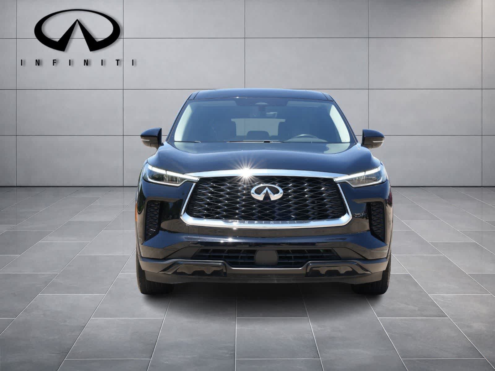 Certified 2024 INFINITI QX60 Pure FWD image 2