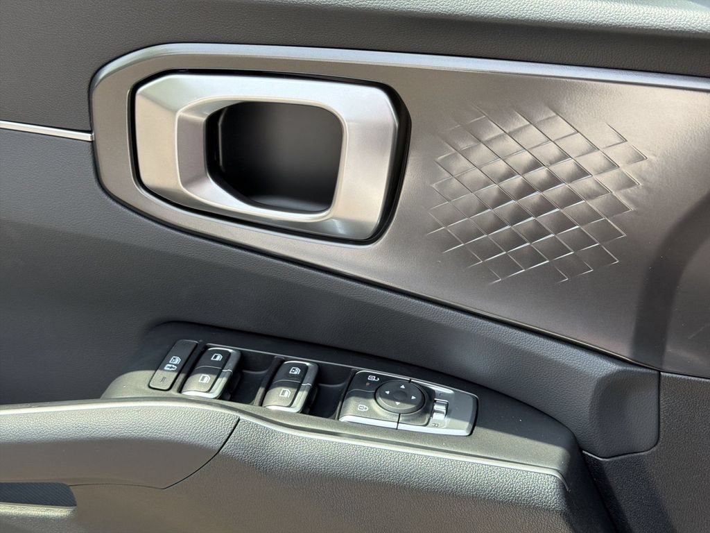 New 2026 Kia Sorento LX FWD image 34