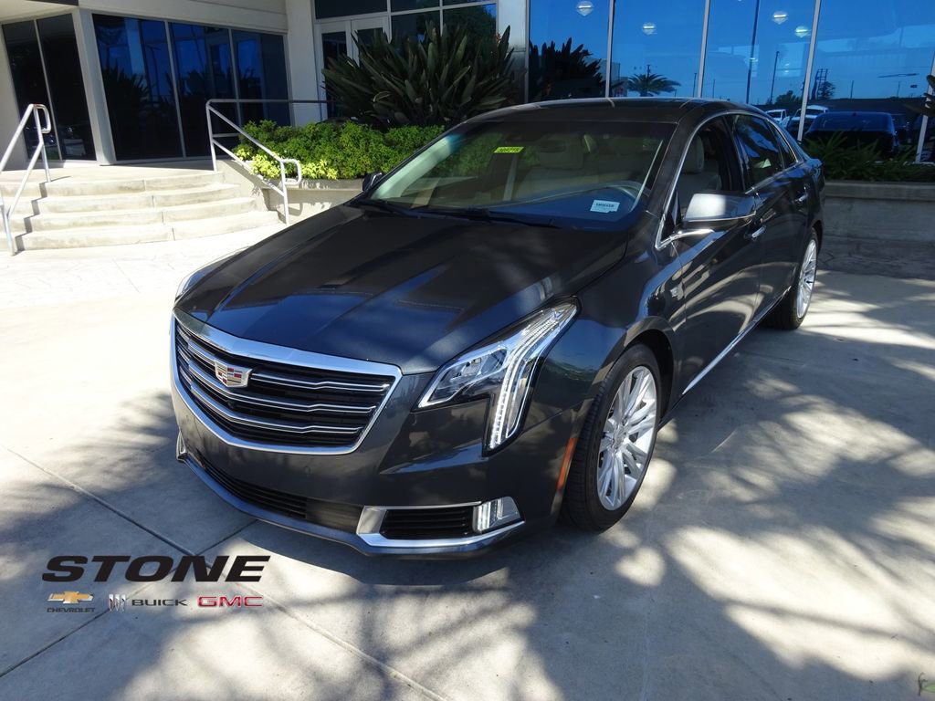 Used 2019 Cadillac XTS Luxury w/ Driver Awareness Package image 3