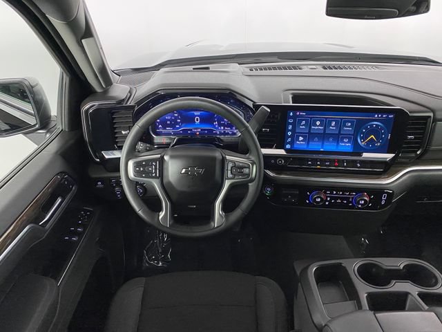 Certified 2025 Chevrolet Silverado 1500 RST w/ Z71 Off-Road Package AWD/4WD image 15