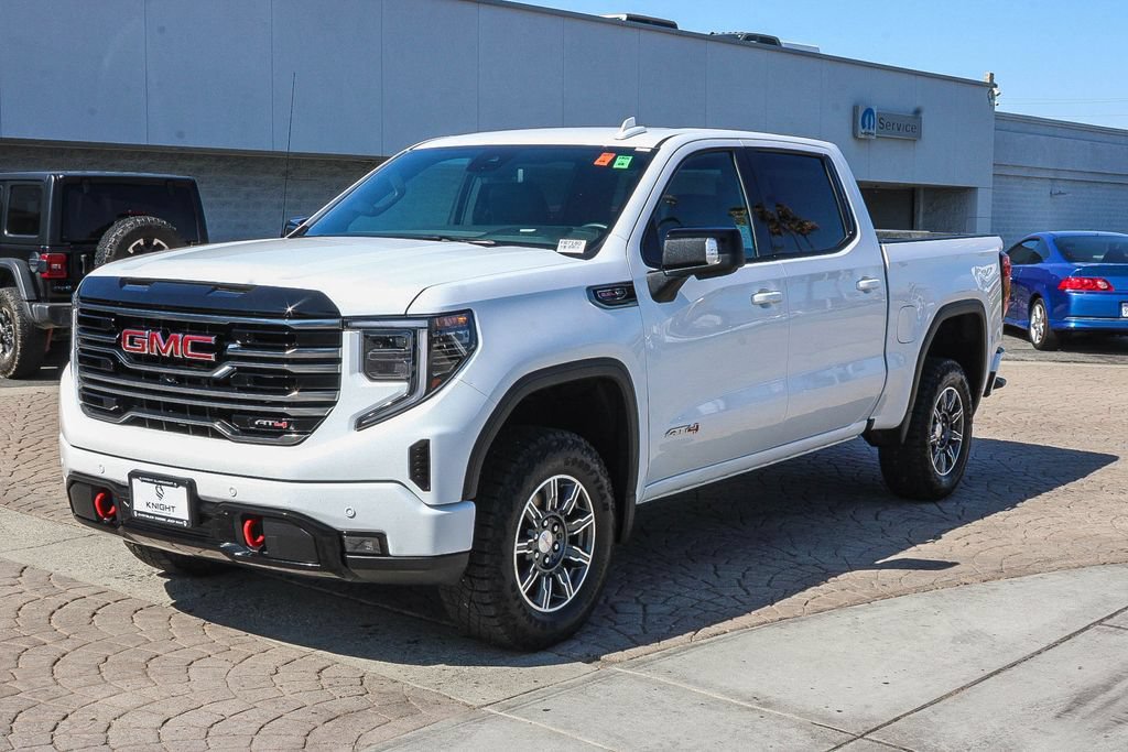 Used 2025 GMC Sierra 1500 AT4 AWD/4WD image 4