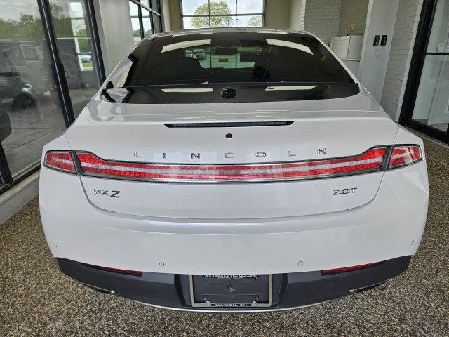 Used 2017 Lincoln MKZ Select w/ Select Plus Package FWD image 3