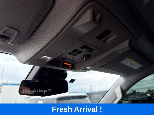 Used 2019 Cadillac Escalade ESV Luxury RWD image 10