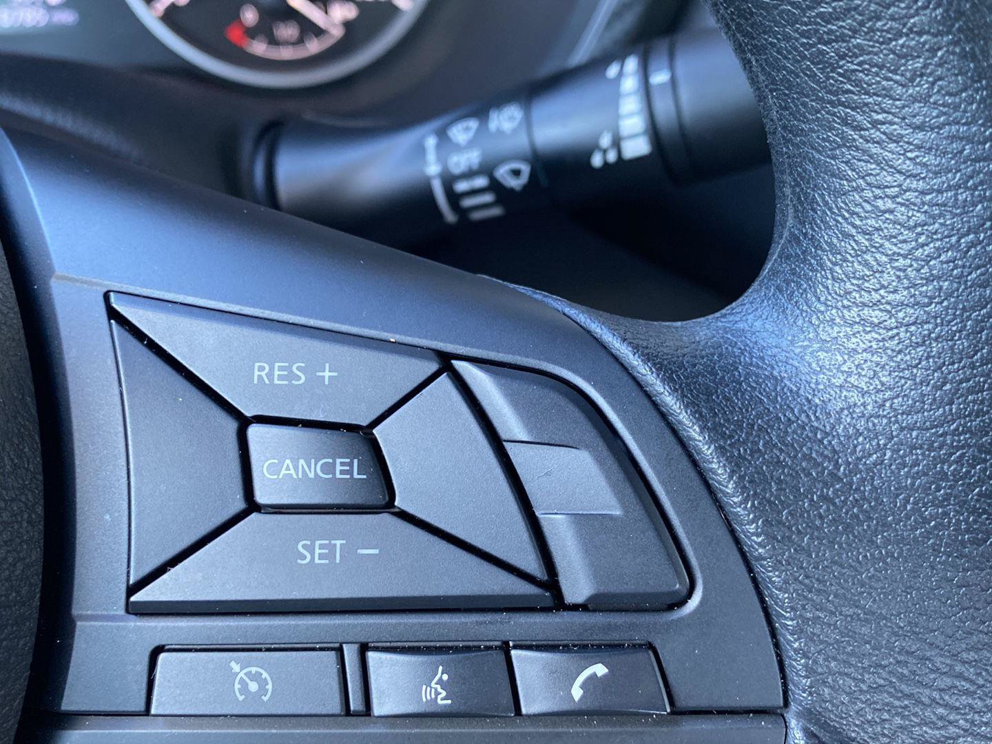 Certified 2025 Nissan Sentra S FWD image 31