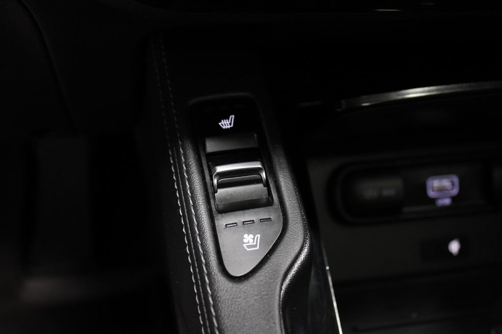 Used 2022 Kia Telluride EX w/ EX Premium Package FWD image 32