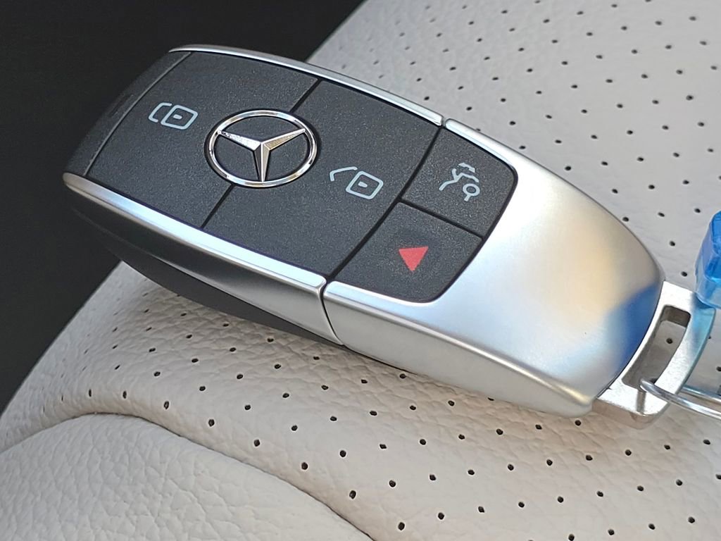 New 2026 Mercedes-Benz GLE 450 4MATIC image 38