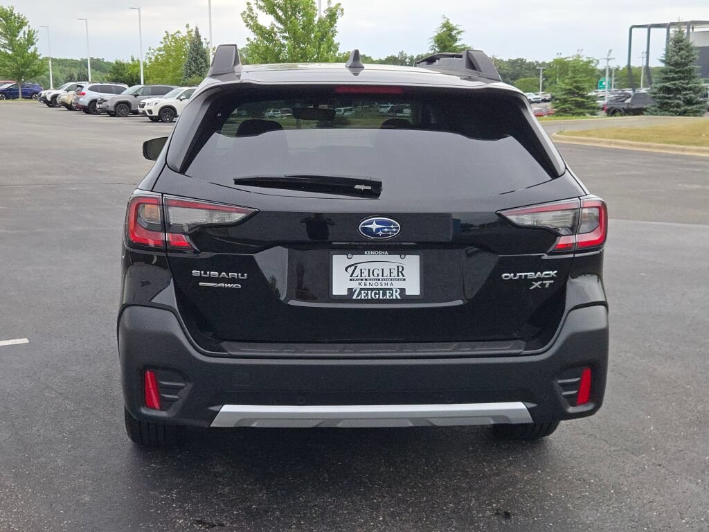 Used 2020 Subaru Outback Limited XT w/ Popular Package #2 AWD/4WD image 13