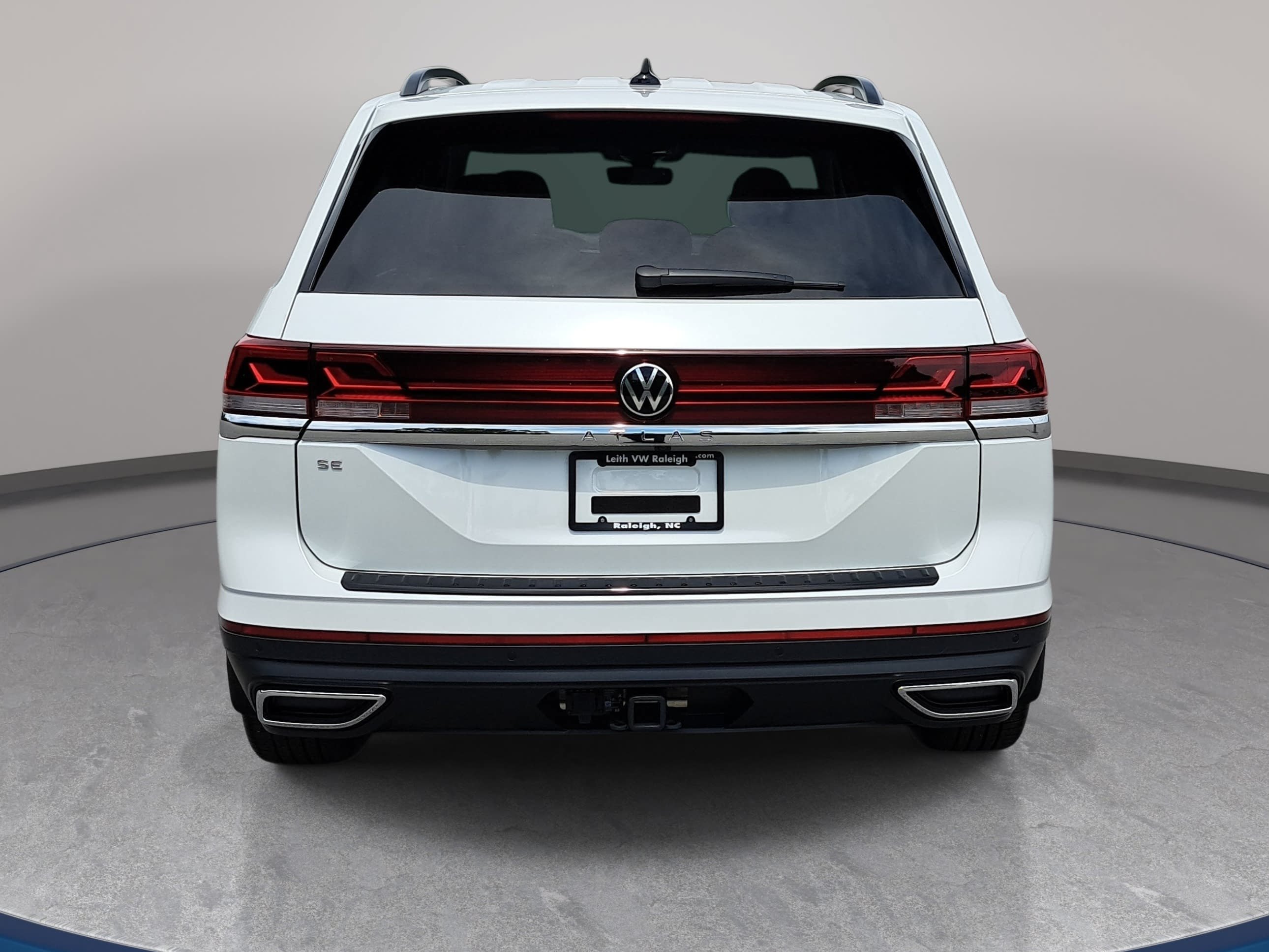 New 2026 Volkswagen Atlas SE FWD image 6