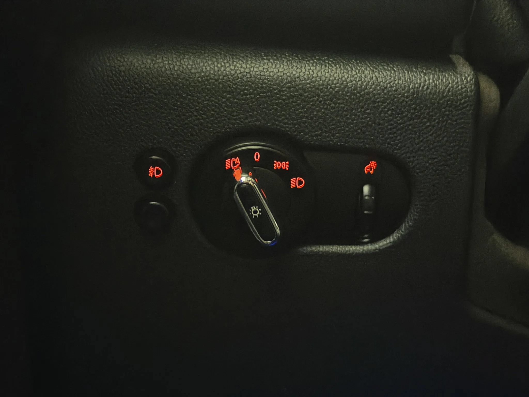 Used 2015 MINI Cooper S FWD image 34