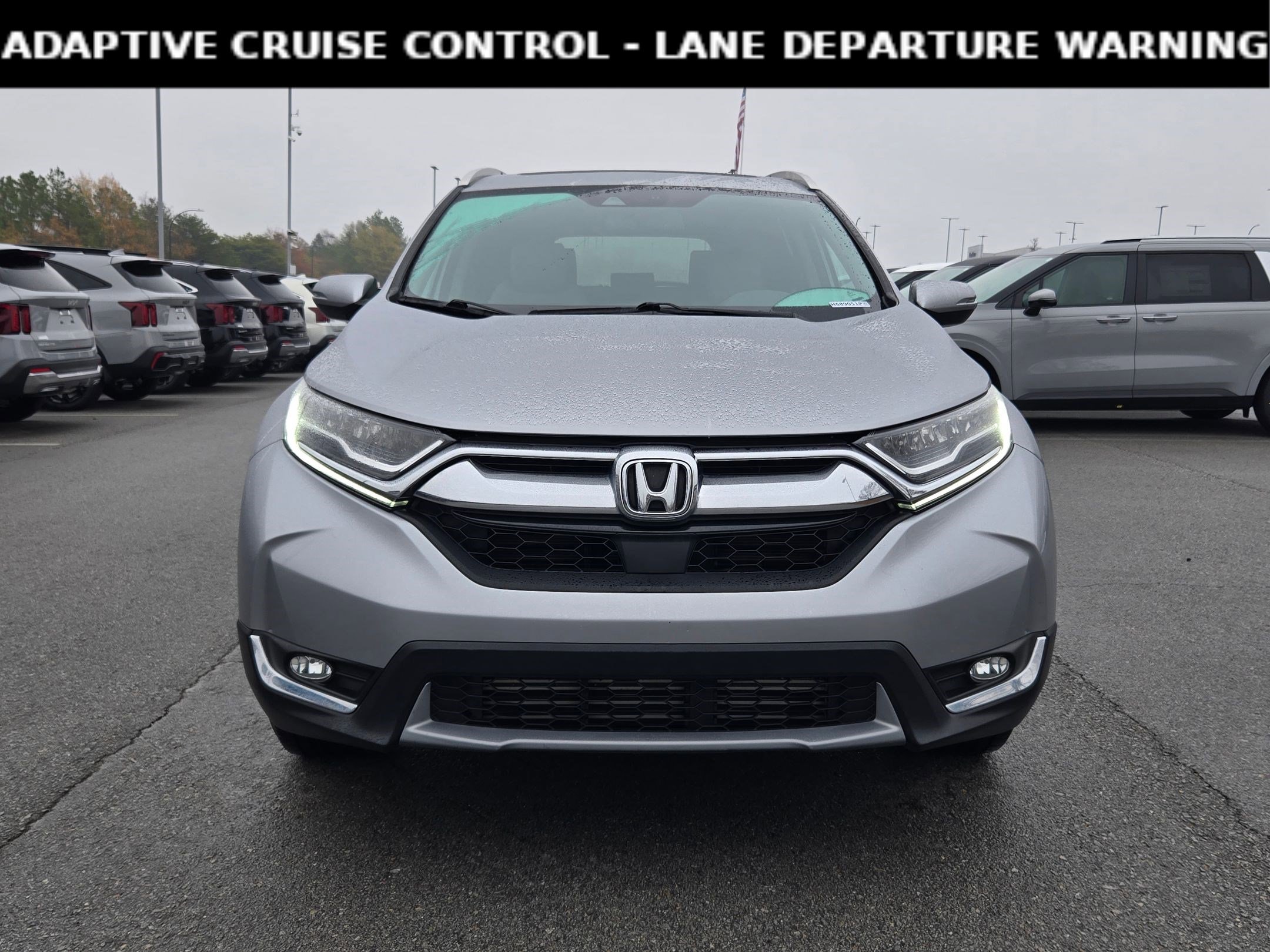 Used 2018 Honda CR-V Touring image 2
