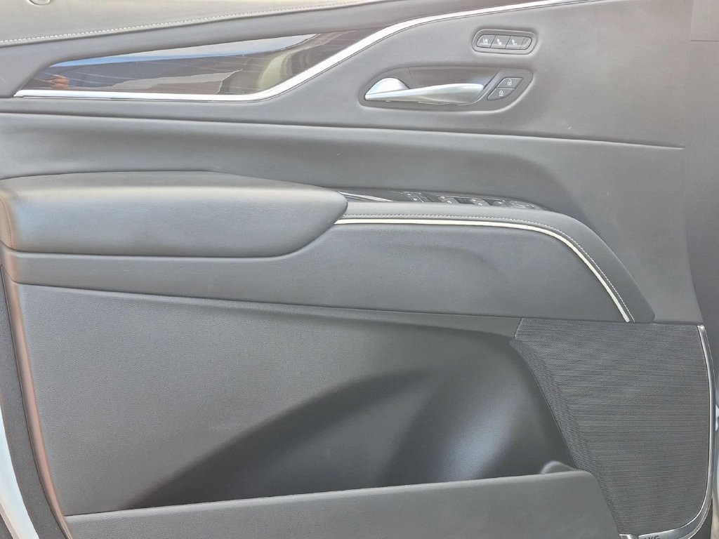Certified 2023 Cadillac Escalade V AWD/4WD image 21